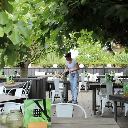 Lodge Cosy Floating Boatlodge Athene Μάαστριχτ